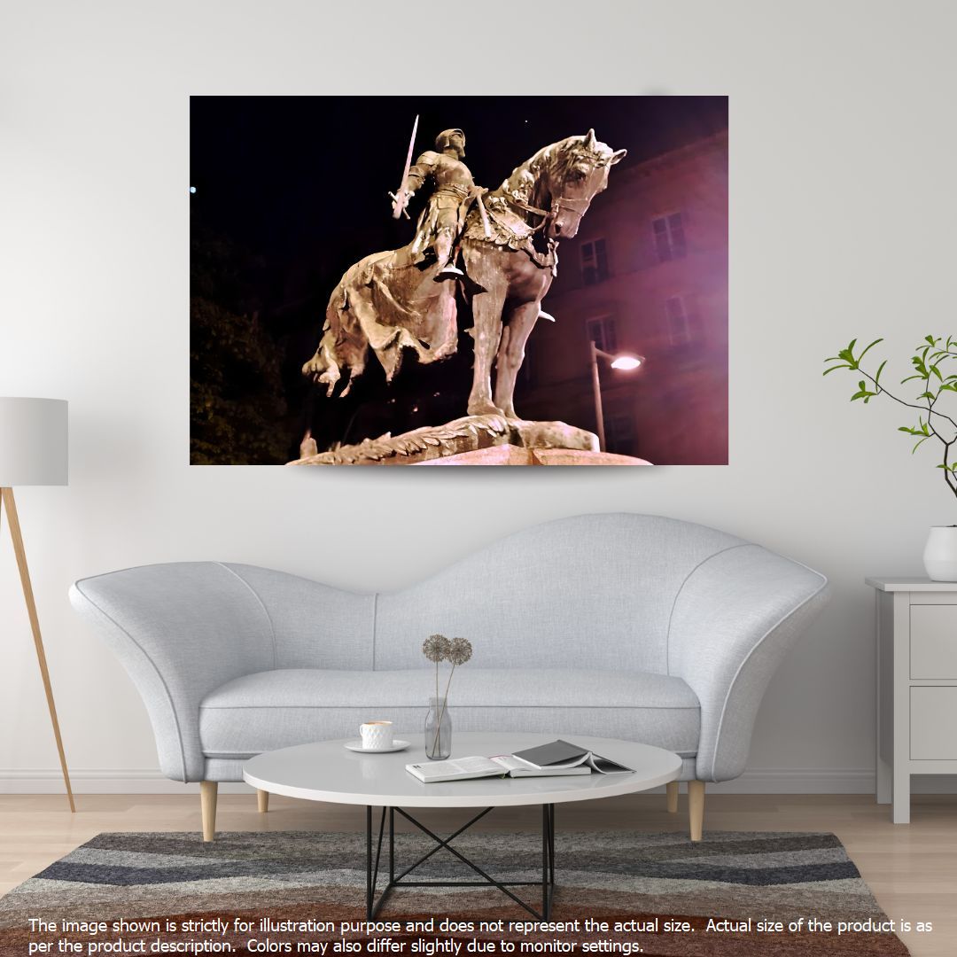 Joan of Arc under Moon and Planet - Bordeaux France